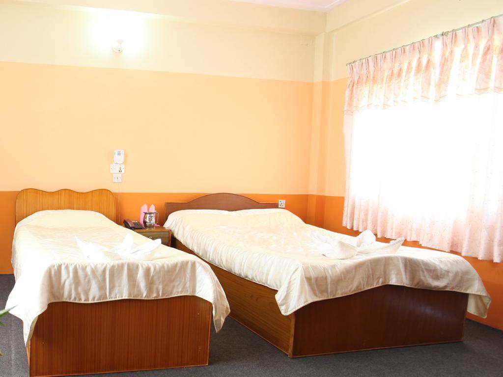 Trekkers Lodge Покхара Номер фото