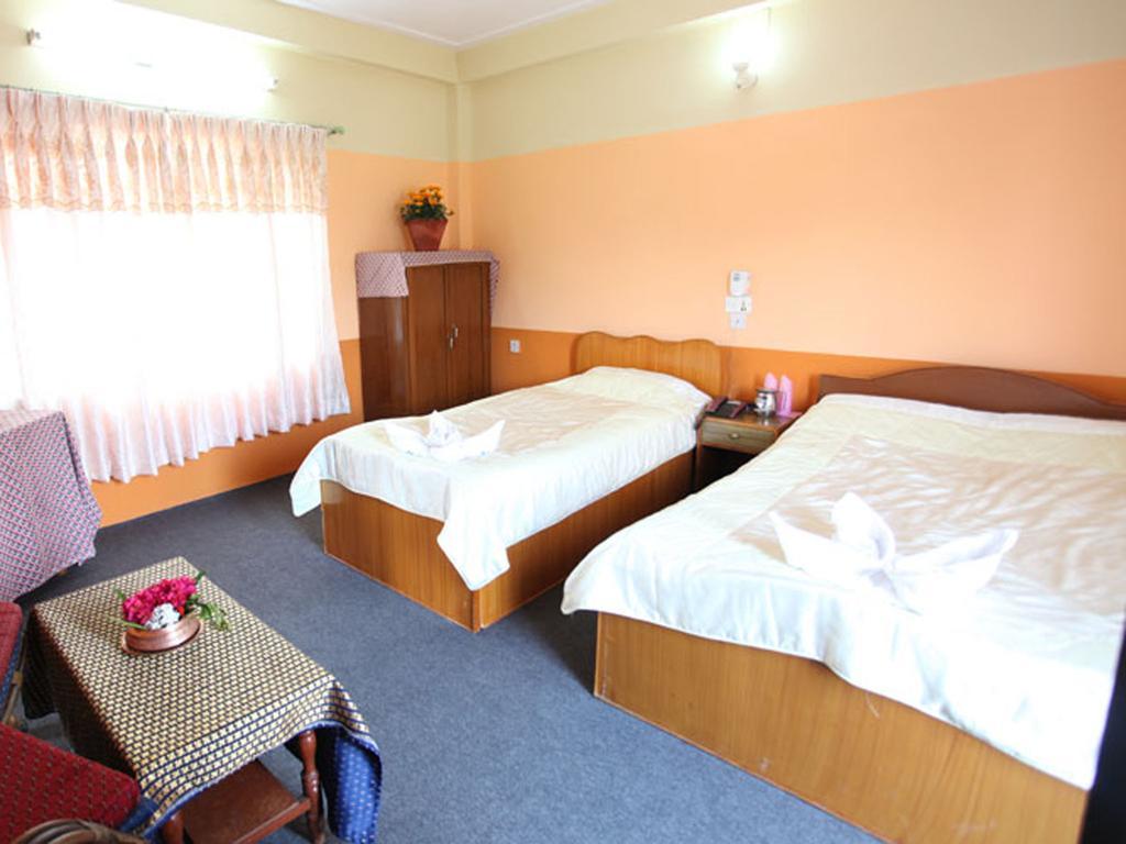 Trekkers Lodge Покхара Экстерьер фото