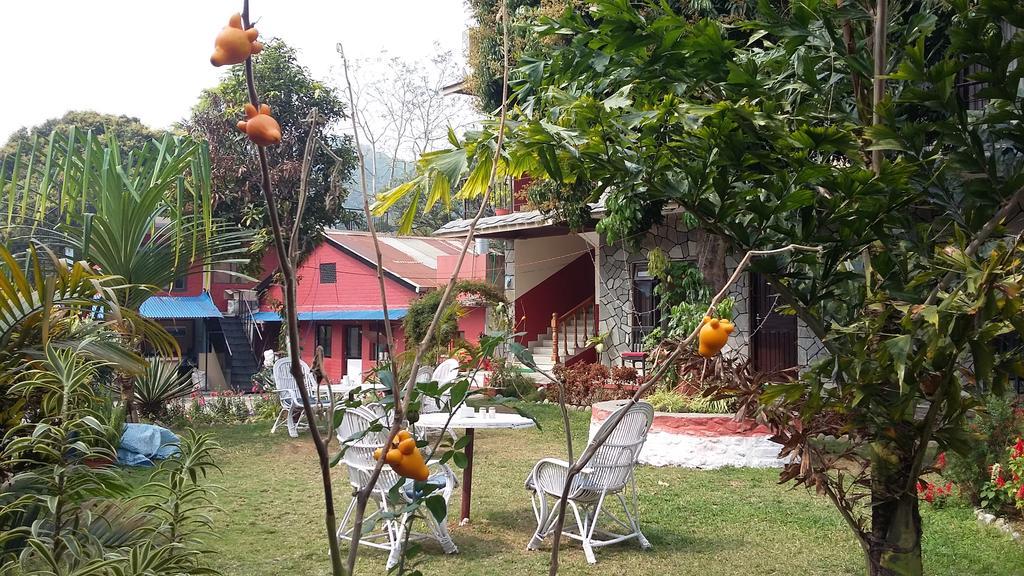 Trekkers Lodge Покхара Экстерьер фото